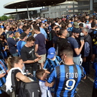 A Milano c'è aria di scudetto: vigili precettati per il derby, allerta partita e festa Inter in Duomo