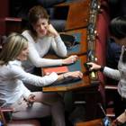Legge elettorale, alla Camera deputate in bianco per protesta a favore della parità di genere