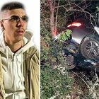Incidente contro un albero, morto un 21enne: gravissimi i tre amici, tornavano da una cena