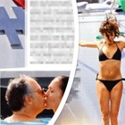 Mara Carfagna, tuffi dallo yacht e baci in acqua: l'estate all'Argentario è indimenticabile