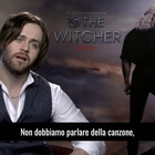 The Witcher batte su Netflix Sorrentino, Joey Batey: «Non mi sono più ripreso»