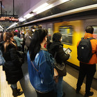 immagine Campania zona arancione, bus e metro presi d'assalto: «Rivedere gli orari delle scuole»