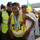 Etiopia, il premier Abiy al fronte per fermare il golpe dei ribelli del Tigrè. Il maratoneta Gebrselassie: «Vado a combattere anche io»