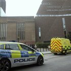 Gran Bretagna, cinque anni di carcere per il 70enne che uccise la moglie durante il lockdown: polemiche