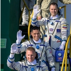 La pace nello spazio, un americano e due russi sulla Soyuz diretta alla stazione spaziale affidata a Samantha Cristoforetti Il lancio