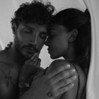 Belen e Stefano De Martino sotto attacco per le pose troppo studiate su Instagram