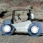 Michelin, test nei vulcani dell'Auvergne per la ruota lunare. Con materiali compositi è resistente a condizioni estreme