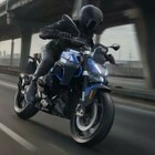 Bmw R 1300 R, l'evoluzione porta un boxer ancora più sportivo. Roadster perfetta per viaggi e guida dinamica