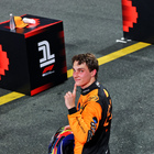 Piastri vince anche il GP di Jeddah, Verstappen è secondo. Bel terzo posto di Leclerc, primo podio del 2025