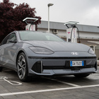 Hyundai, ricarica veloce a 800 volt: una soluzione disponibile per tutti