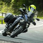 Yamaha Tracer 9 GT+, la sport tourer con due radar e un DNA da naked adrenalinica: la nostra prova