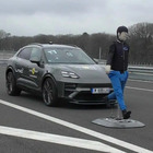 Euro Ncap, 9 modelli sotto esame per sistemi guida assistita. A Renault 5, Kia EV3, Toyota bZ4X e Porsche Macan il punteggio più elevato