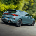 Giù emissioni e consumi, i plug-in per Cupra. Il brand di Barcellona spinge sull'elettrificazione
