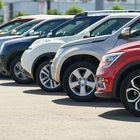 Crescono le vendite di auto usate in Italia grazie a prezzi accessibili e alla possibilità di acquistare vetture più grandi