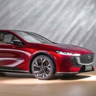 Mazda, cambia il paradigma: riecco la 6 ed è solo elettrica