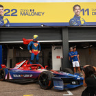 FE, Maloney in versione Superman con la Lola Yamaha Abt per la collaborazione con la Warner Bros