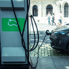 Fondazione Eni, con incentivi elettrico 39mila veicoli EV in più. Ma obiettivo europeo resta lontanissimo