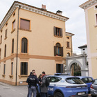 Figlio 'adottivo' del gigolò Toni Spasemo eredita una casa e la trova occupata: salta lo sgombero dell'appartamento «Le occupanti possono restare»