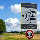 Francia, stretta sull'alta velocit&agrave; sulle strade: ora superando di 50 km/h i limiti si rischiano carcere e confisca del veicolo