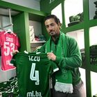 L'Avellino riabbraccia Izzo: «Il mio infortunio? Nulla di grave, ecco quando rientro»
