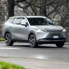 Omoda 7, la terza arma del costruttore cinese ha stile raffinato e un ibrido plug-in davvero super