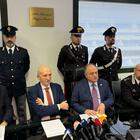 Blitz a Scampia: arrestati 15 del clan Raia. Gratteri: «In Campania non ci sono zone franche»