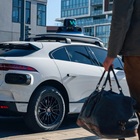 Waymo deve ammettere: i suoi robotaxi sono &ldquo;telecomandati&rdquo; (in qualche caso) dalle Filippine