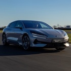 La Denza Z9 GT si ricarica dal 10% al 97% in 9 minuti con batteria blade 2.0 e Flash Charging a 1.500 kW