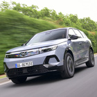 Opel Grandland Electric AWD, sulle strade del Pavese il debutto della prima elettrica integrale del Blitz