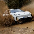 Cayenne ora &egrave; elettrica: anima da vera supercar. Al volante del pi&ugrave; grande Suv di Porsche con performance entusiasmanti