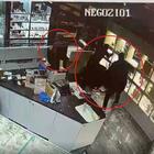 immagine Roma, assalto da film alla gioielleria a Euroma 2: la rapina in 80 secondi, bottino da oltre centomila euro