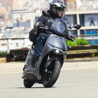 Zero Motorcycles LS1, lo scooter elettrico urbano con tre batterie estraibili: comodo, pratico ed efficiente. La nostra prova