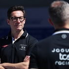 FE, James (Jaguar): «Con il servosterzo della Gen4 sarà più facile per l'accesso alle donne»