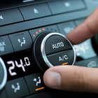 immagine Aria condizionata in auto, gli errori da evitare: dai finestrini aperti ai diffusori verso l'alto, ecco come usarla (risparmiando)
