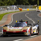 24 Ore di Le Mans: Cadillac allo scoccare della quinta ora si infila nella lotta tra BMW e Toyota