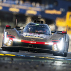 24 Ore di Le Mans: il duello tra Cadillac e Toyota infiamma la mattina, Corvette detta il ritmo in LMGT3