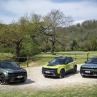 Jeep Avenger 2026, su strada la B-Suv diventa pi&ugrave; adulta. La bestseller europea aggiorna stile, interni e motori