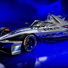 FE, monoposto "cromate" per Dennis e Drugovich (Andretti) agli E-Prix in notturna di Tokyo, omaggio alla Liberty Walk