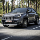 Yaris Cross sia rinnova, nuovo look per il B-suv ibrido di Toyota best seller in Europa