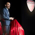 Ducati compie 100 anni, a Bologna una mostra diffusa. Domenicali: «Realtà non solo tecnologica»