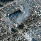 Mariupol distrutta dai bombardamenti, «un gelido paesaggio infernale»: le immagini dal satellite