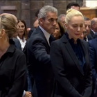 Berlusconi, ai funerali la famiglia e Tajani in lacrime