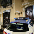Torino choc, ragazzo di 25 anni trovato morto in casa: «Decapitato nella sua camera da letto»