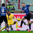 immagine Milan-Inter 1-1, le pagelle: Reijnders (6,5) illude Conceicao, De Vrij (6,5) salva Inzaghi, Zalewski assist al debutto (6,5)