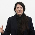 Marina Abramovic choc: "Ho abortito 3 volte per lavoro, i figli uccidono l'arte"
