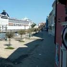 Venezia, nave da crociera finisce contro lancia turistica