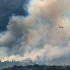 Incendio a Saint-Tropez, evacuate migliaia di abitanti e turisti: migliaia di ettari in fiamme VIDEO