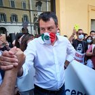 Migranti, Salvini attacca: «Si moltiplicano i casi positivi, il Governo mette in pericolo l'Italia»
