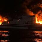 Incendio sul traghetto Grimaldi, nessun ferito: Mattarella si complimenta con i soccorritori