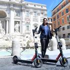 Roma, la sharing mobility si amplia. Dai monopattini alle bici, via al piano #StradeNuove